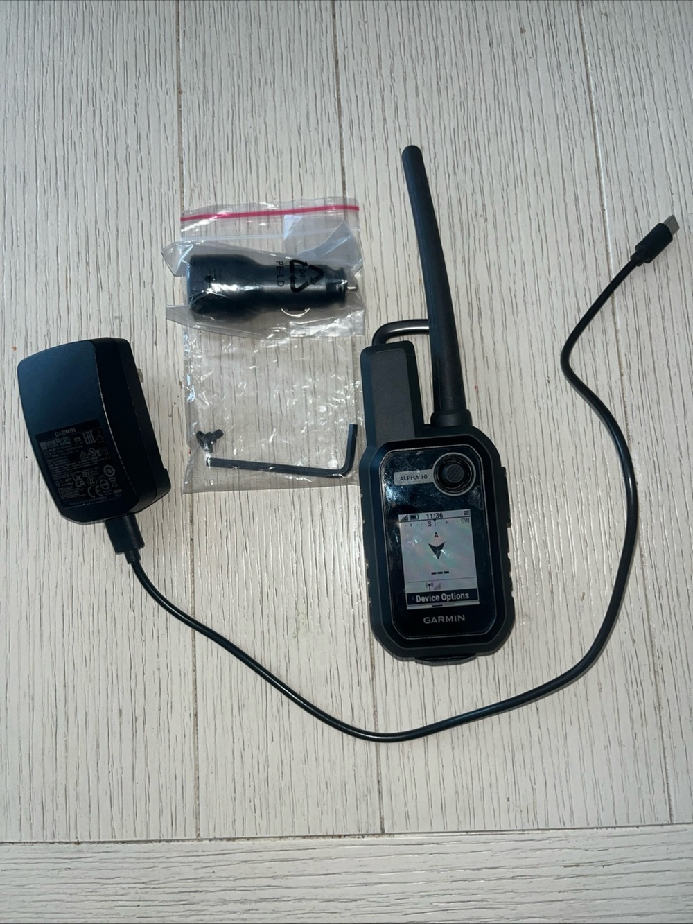 Garmin Alpha 10 Handheld GPS - Excellent Condition with Chargers.